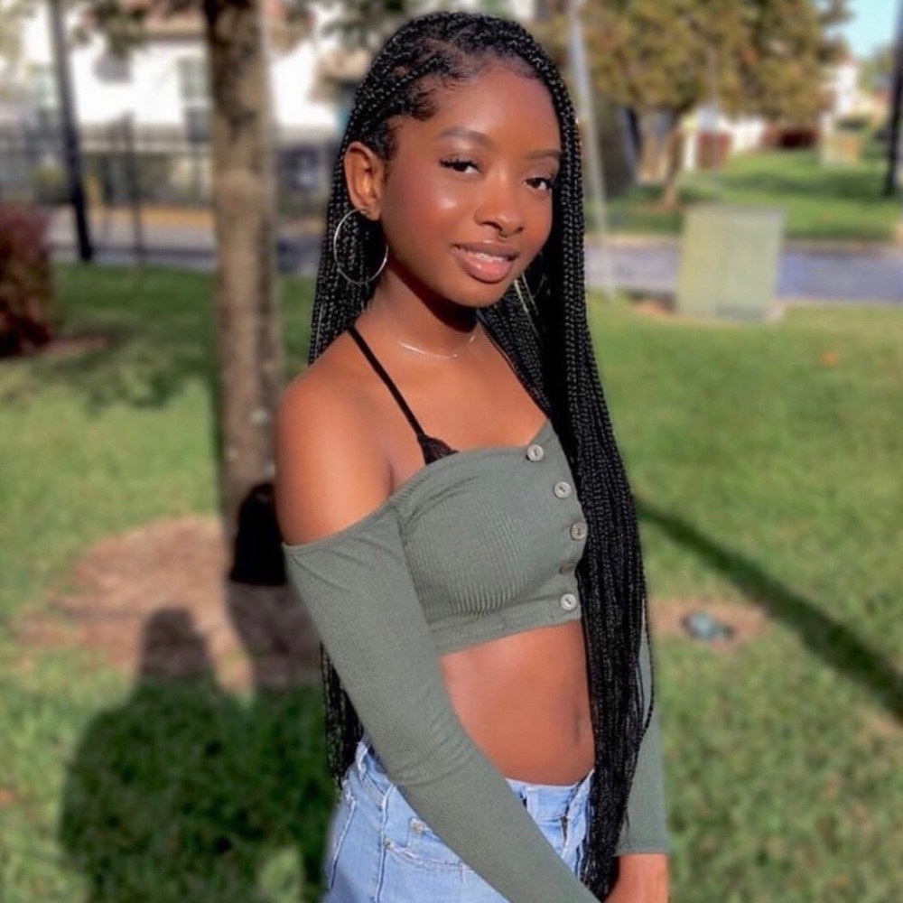 Meet your Posher, Jada